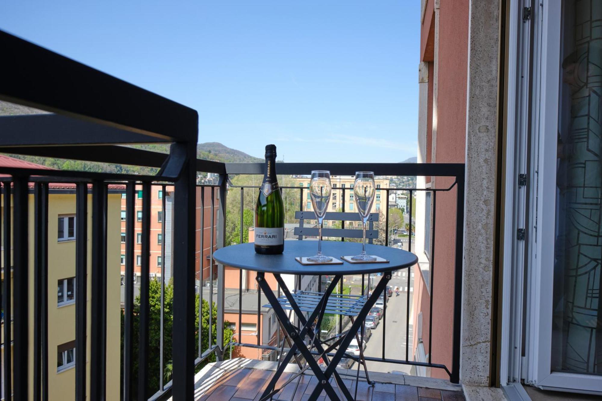 White House & Views Appartement